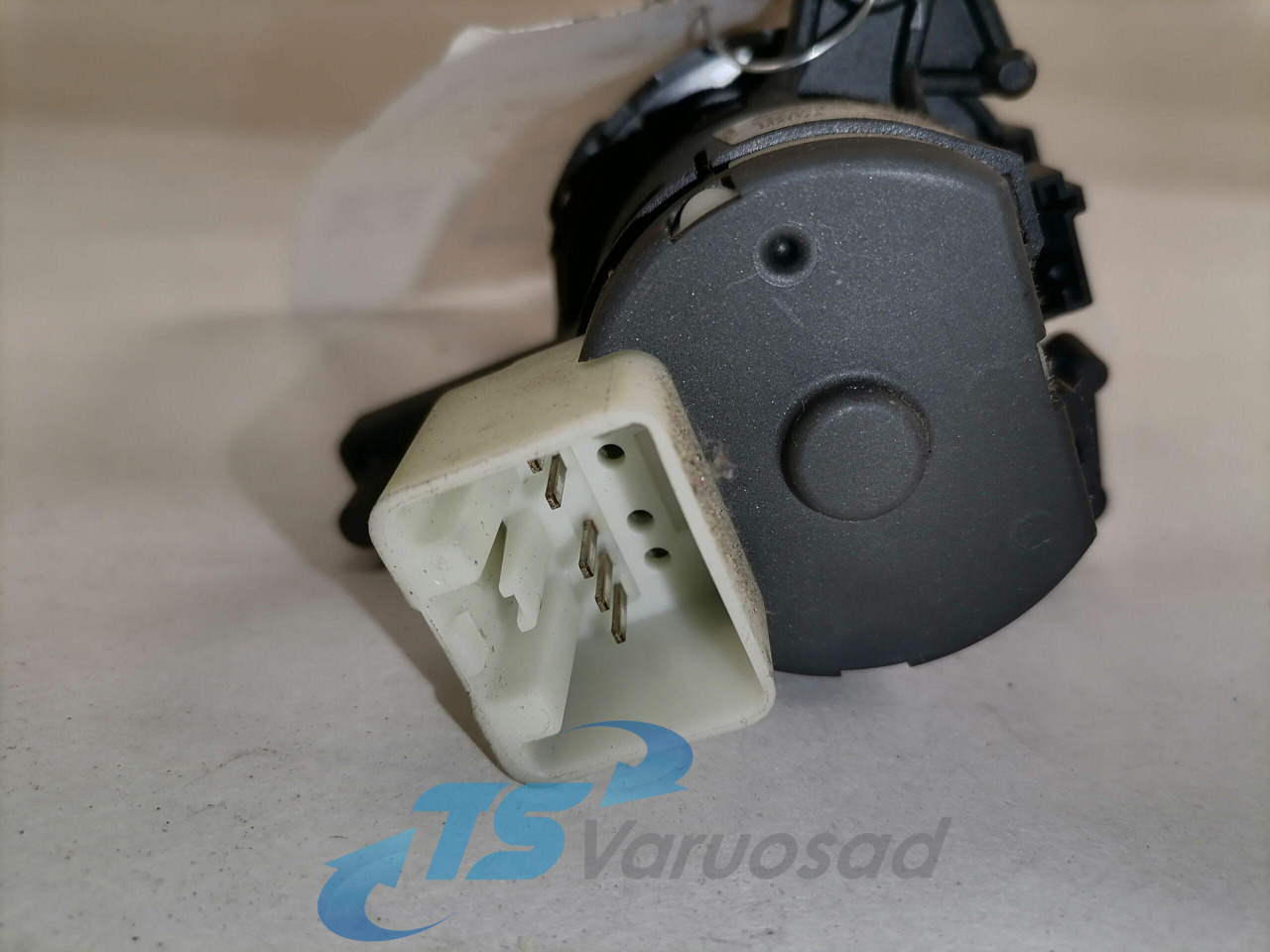 Volvo Ignition lock 22336369 - 车门及其零件 适用于 卡车:图2 Volvo Ignition lock 22336369 - 车门及其零件 适用于 卡车:图2