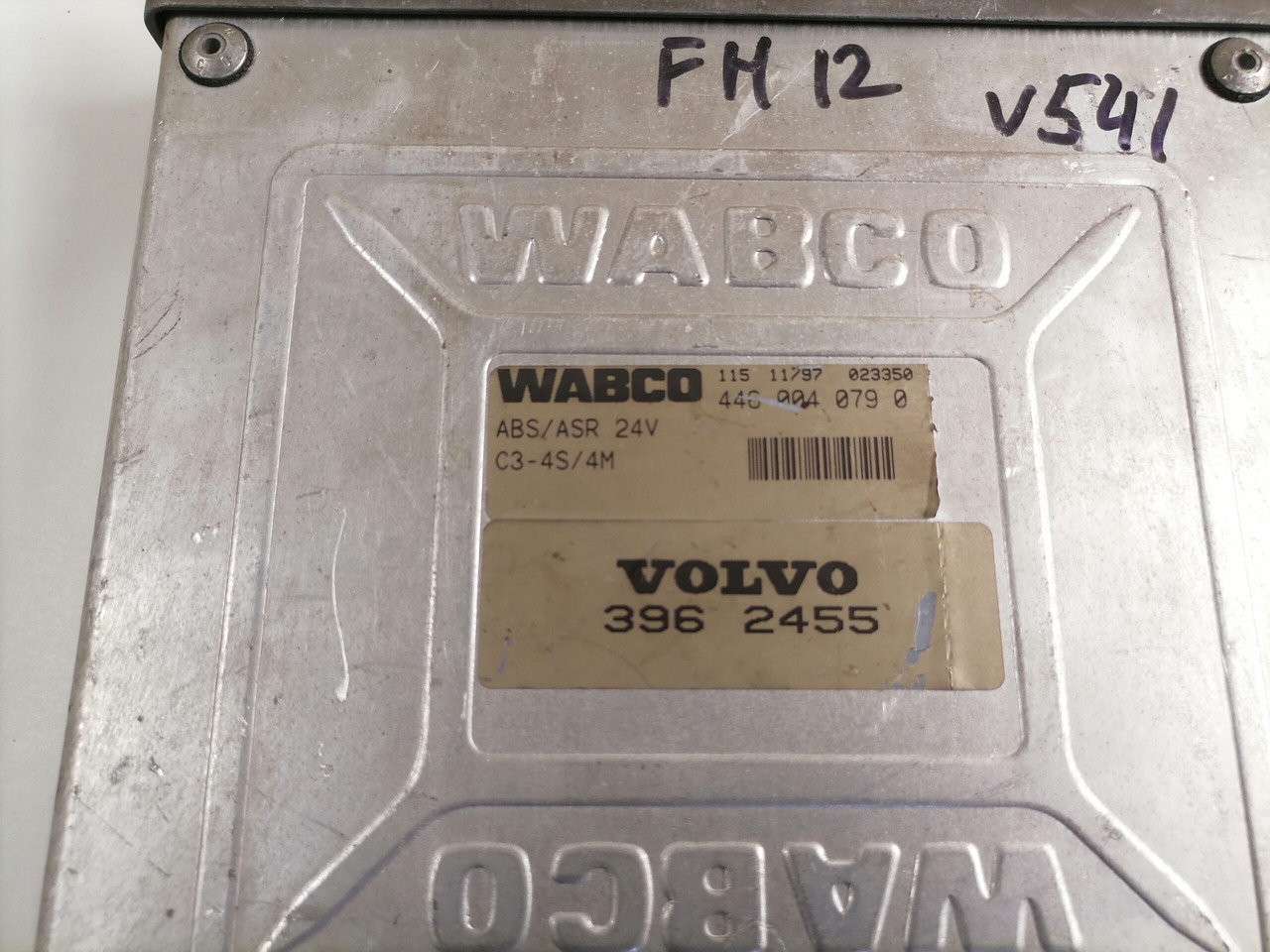 Volvo Juhtplokk, ABS 3962455 - ECU 适用于 卡车:图3 Volvo Juhtplokk, ABS 3962455 - ECU 适用于 卡车:图3