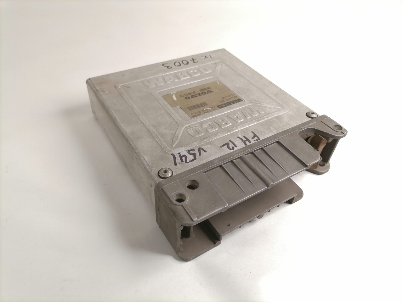 Volvo Juhtplokk, ABS 3962455 - ECU 适用于 卡车:图1 Volvo Juhtplokk, ABS 3962455 - ECU 适用于 卡车:图1