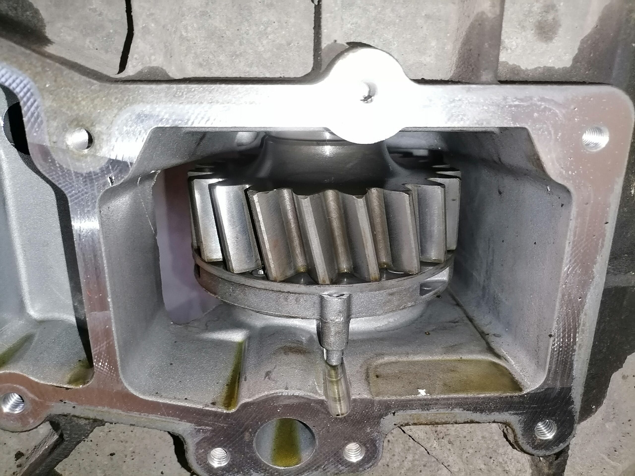 Volvo Käigukasti korpus 20790787 - 变速箱及其零件 适用于 卡车:图4 Volvo Käigukasti korpus 20790787 - 变速箱及其零件 适用于 卡车:图4