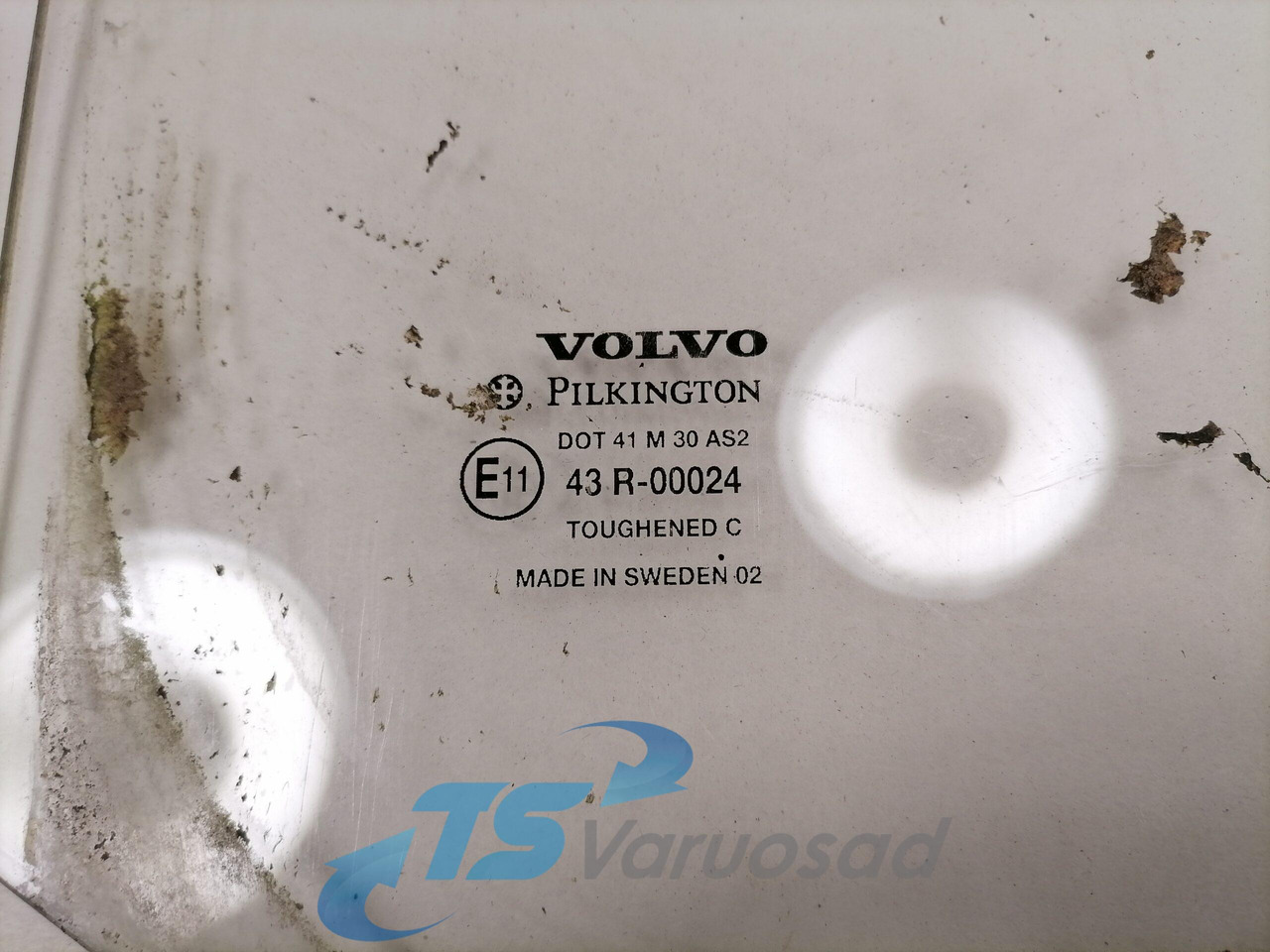 Volvo Küljeklaas, parem 8140913 - 车窗及其零件 适用于 卡车:图3 Volvo Küljeklaas, parem 8140913 - 车窗及其零件 适用于 卡车:图3