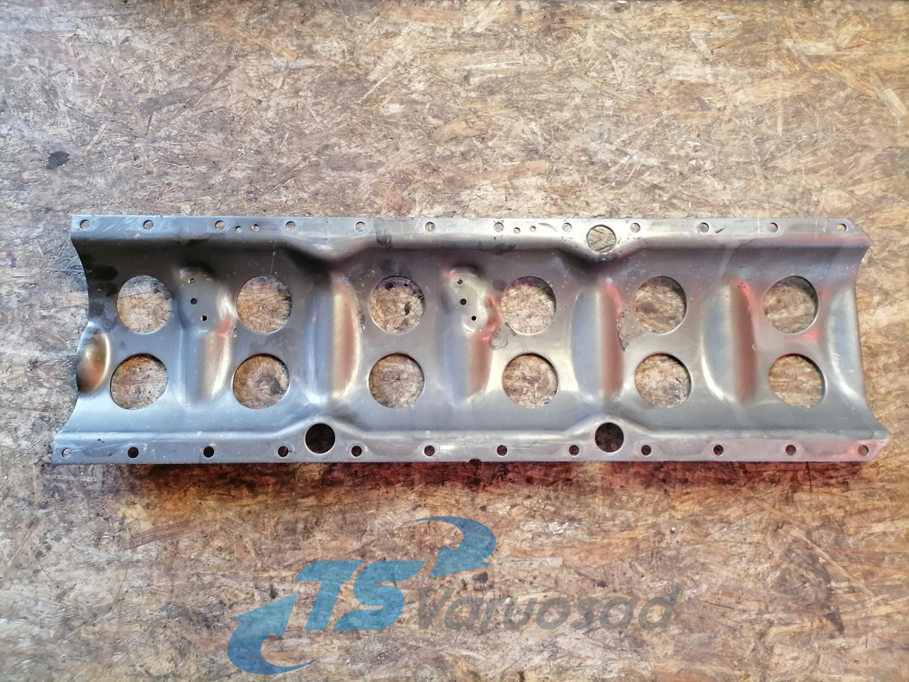 Volvo Ladder frame 20499612 - 油底壳 适用于 卡车:图3 Volvo Ladder frame 20499612 - 油底壳 适用于 卡车:图3