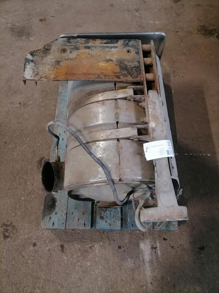 Volvo Muffler 20894953 - 消音器 适用于 卡车:图2 Volvo Muffler 20894953 - 消音器 适用于 卡车:图2