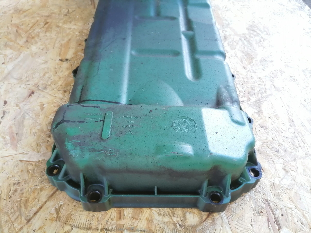 Volvo Oil sump 20493972 - 油底壳 适用于 卡车:图3 Volvo Oil sump 20493972 - 油底壳 适用于 卡车:图3