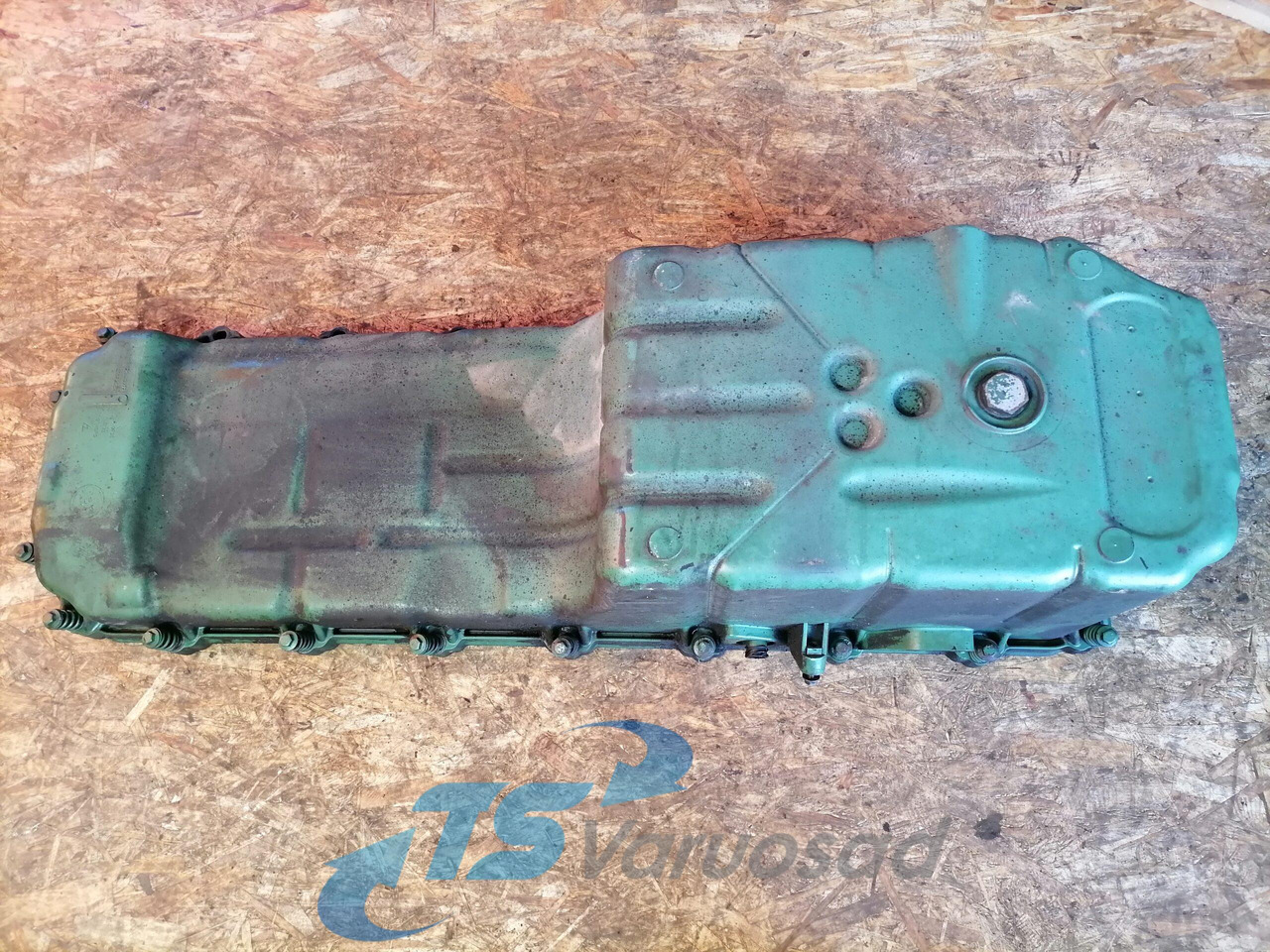 Volvo Oil sump 20493972 - 油底壳 适用于 卡车:图2 Volvo Oil sump 20493972 - 油底壳 适用于 卡车:图2
