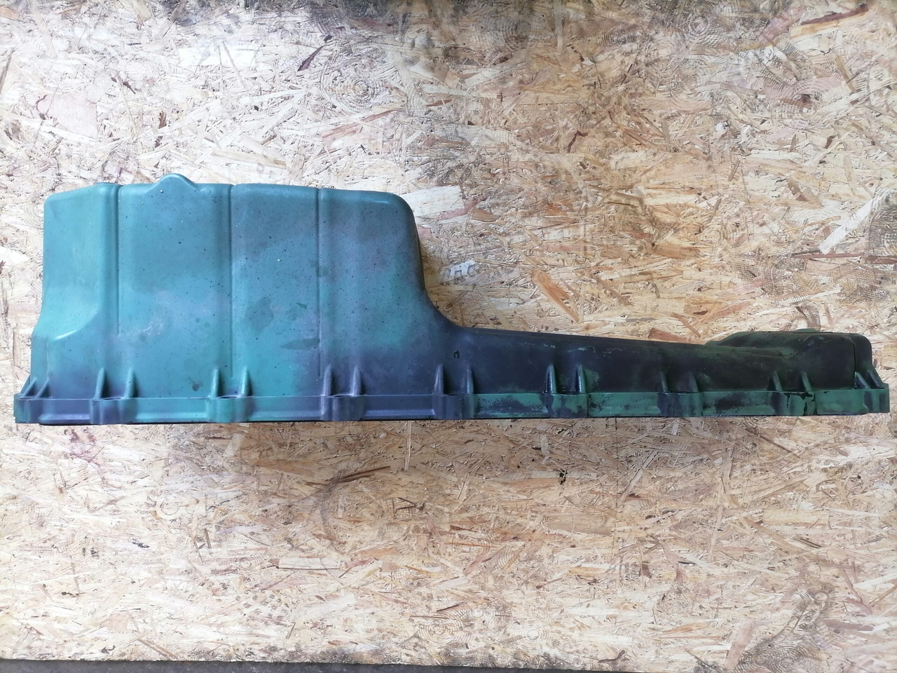 Volvo Oil sump 20493972 - 油底壳 适用于 卡车:图4 Volvo Oil sump 20493972 - 油底壳 适用于 卡车:图4