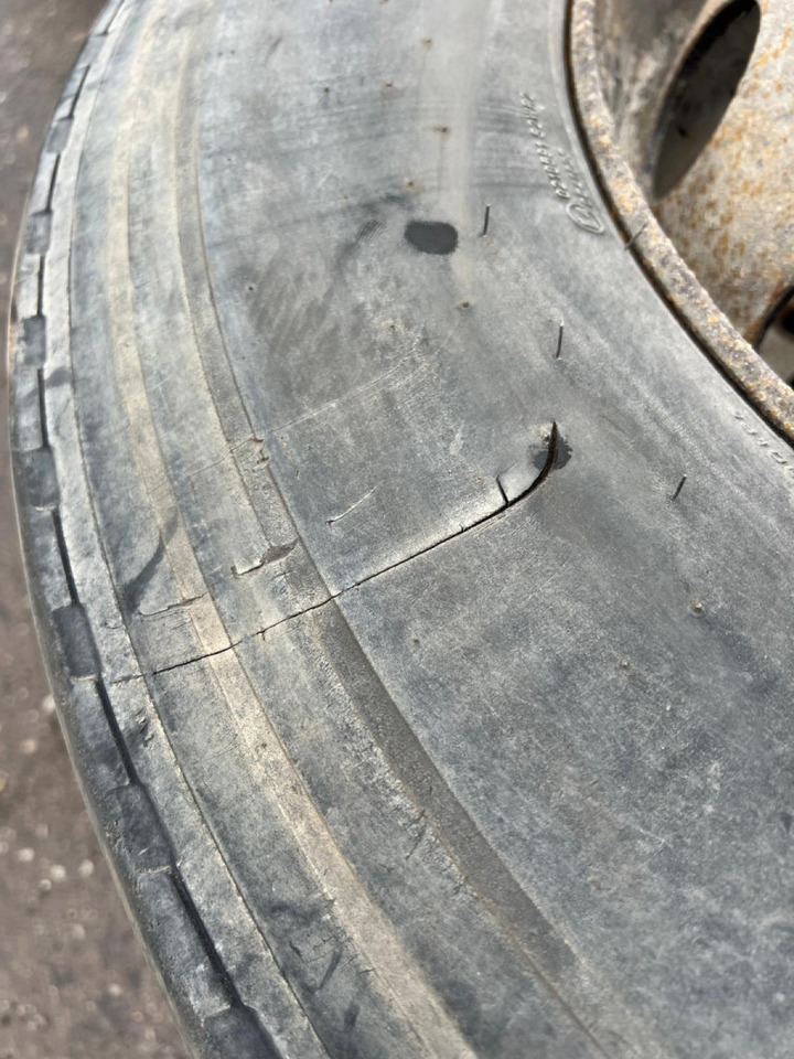 Volvo Rehvid + veljed 315/70R22.5 31570R225 - 车轮/ 轮胎 适用于 卡车:图4 Volvo Rehvid + veljed 315/70R22.5 31570R225 - 车轮/ 轮胎 适用于 卡车:图4