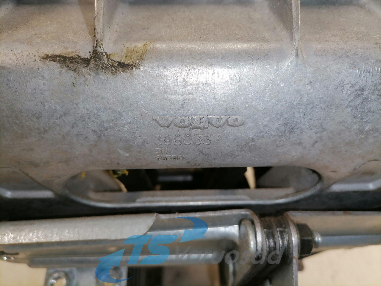 Volvo Roolisammas 20575175 - 转向柱 适用于 卡车:图3 Volvo Roolisammas 20575175 - 转向柱 适用于 卡车:图3