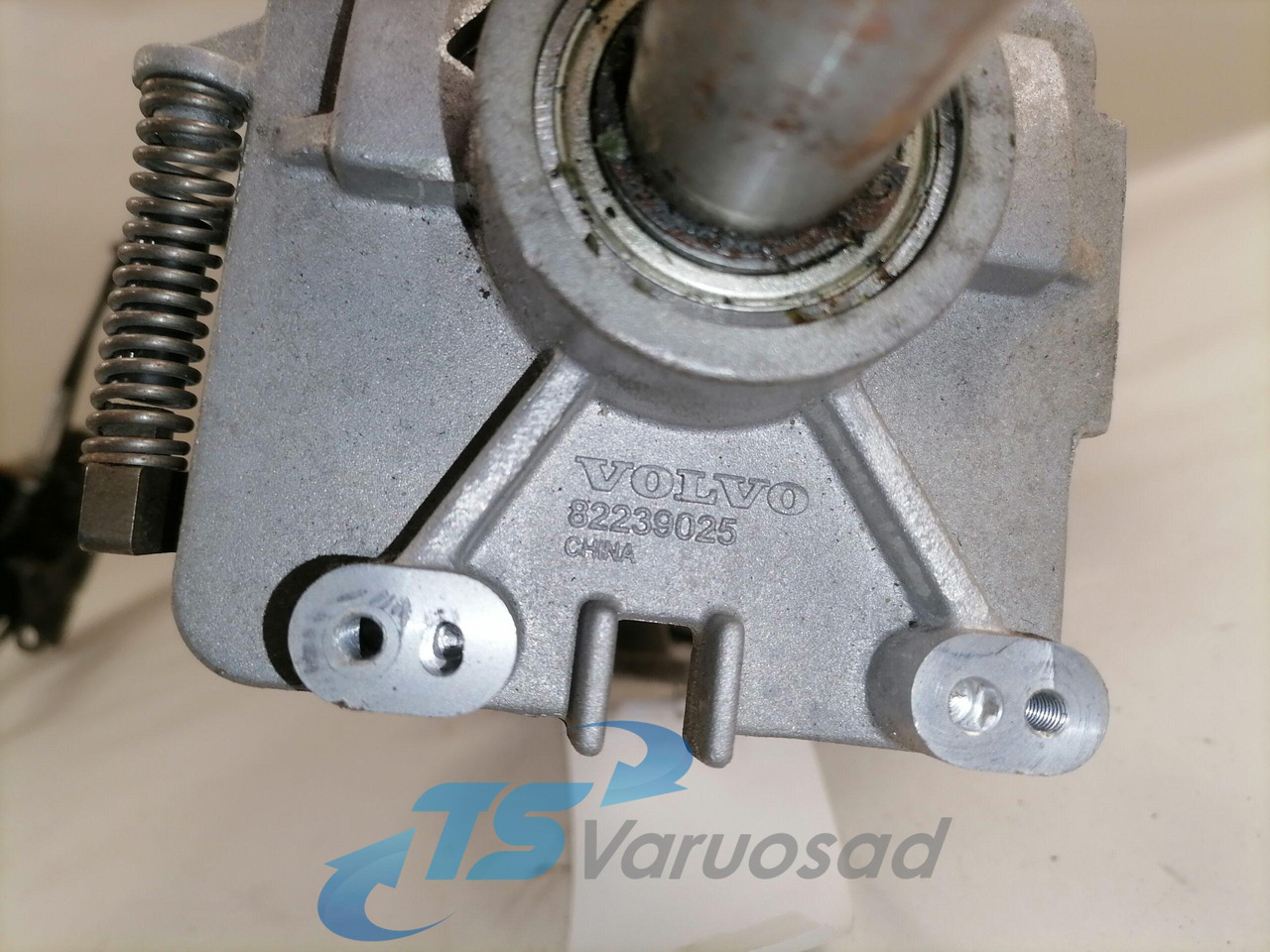 Volvo Roolisammas 84415390 - 转向柱 适用于 卡车:图4 Volvo Roolisammas 84415390 - 转向柱 适用于 卡车:图4