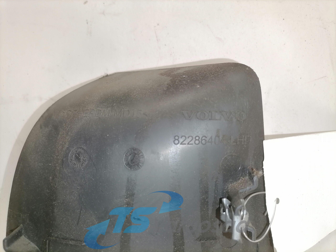 Volvo Salongi plastik 82286404 - 通用零件 适用于 卡车:图2 Volvo Salongi plastik 82286404 - 通用零件 适用于 卡车:图2