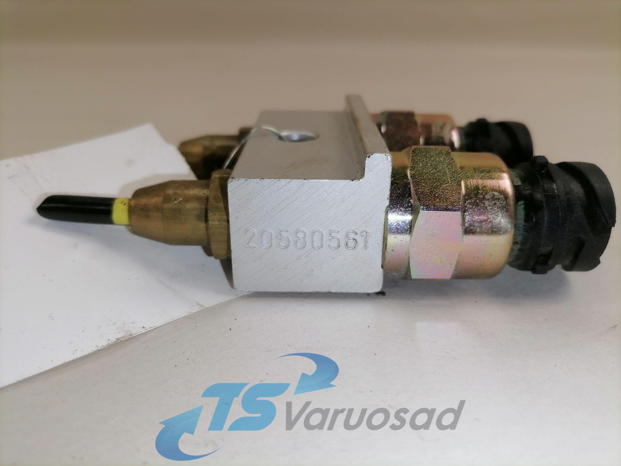 Volvo Sensor, air pressure 20424060 - 传感器 适用于 卡车:图2 Volvo Sensor, air pressure 20424060 - 传感器 适用于 卡车:图2