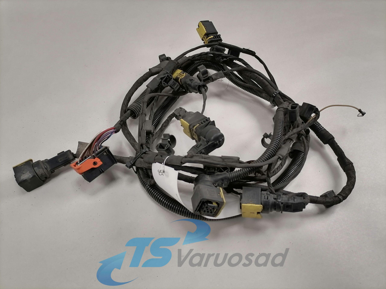Volvo Ukse juhtmestik 21237137 - 车门及其零件 适用于 卡车:图2 Volvo Ukse juhtmestik 21237137 - 车门及其零件 适用于 卡车:图2