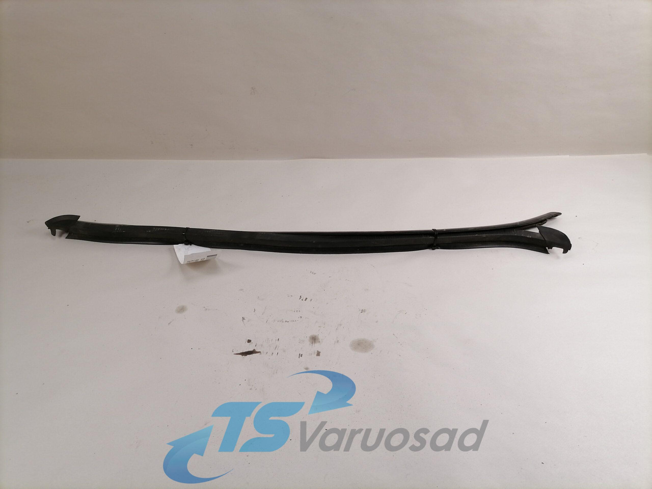 Volvo Ukseklaasi tihend 82178206 - 车门及其零件 适用于 卡车:图1 Volvo Ukseklaasi tihend 82178206 - 车门及其零件 适用于 卡车:图1