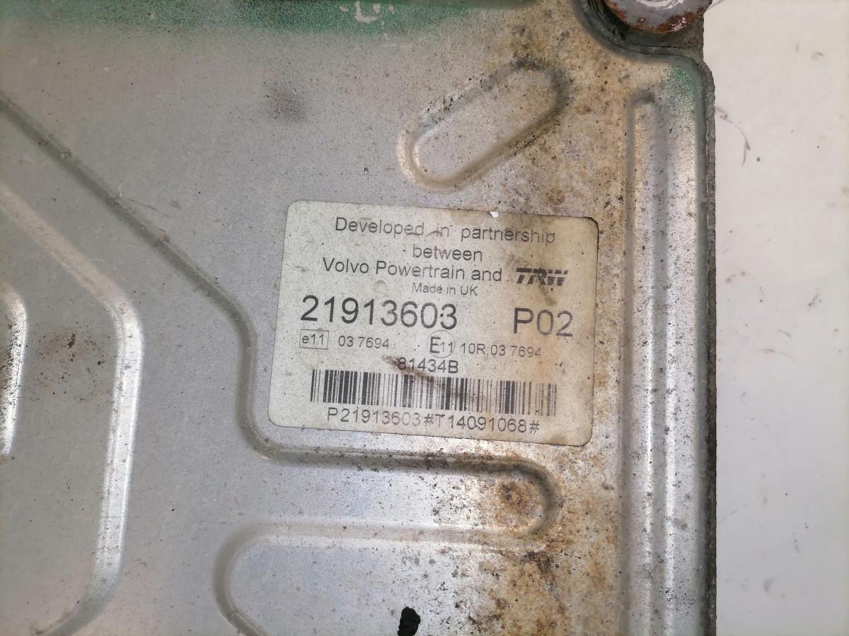 Volvo Volvo EMS juhtplokk, D8K280 21913603 - ECU 适用于 卡车:图4 Volvo Volvo EMS juhtplokk, D8K280 21913603 - ECU 适用于 卡车:图4