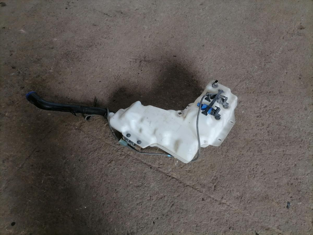 Volvo Windscreen washer fluid tank 84092257 - 雨刮器 适用于 卡车:图2 Volvo Windscreen washer fluid tank 84092257 - 雨刮器 适用于 卡车:图2