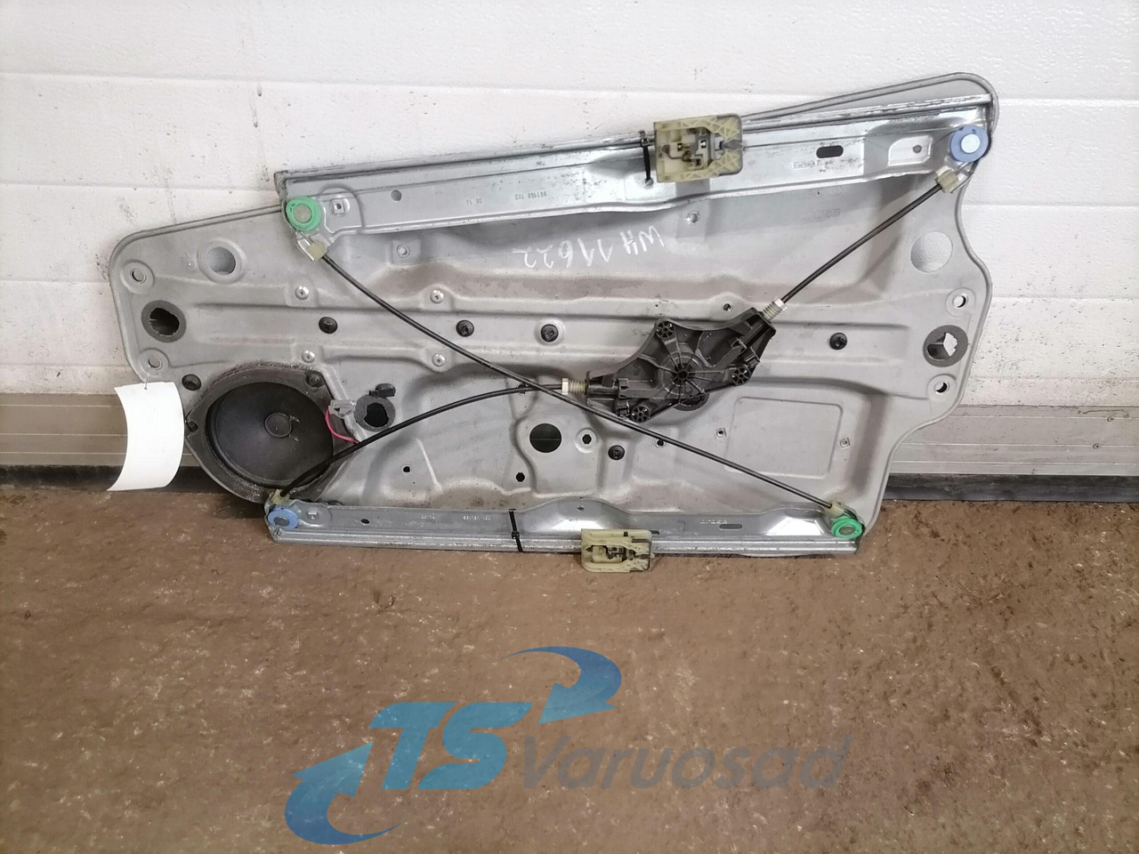 Volvo window mechanism 84056045 - 车门及其零件 适用于 卡车:图2 Volvo window mechanism 84056045 - 车门及其零件 适用于 卡车:图2
