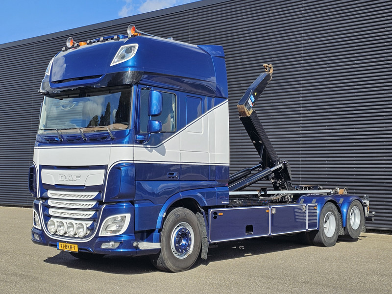 DAF XF 530 SSC 6x2 VDL HOOKLIFT 660 cm - 吊钩升降车:图1 DAF XF 530 SSC 6x2 VDL HOOKLIFT 660 cm - 吊钩升降车:图1