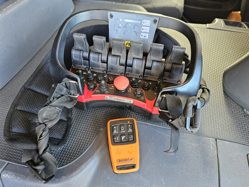 Scania P320 4x2 / PALFINGER 14TM / CRANE/KRAN/GRUE - 栏板式/ 平板卡车, 起重车:图5 Scania P320 4x2 / PALFINGER 14TM / CRANE/KRAN/GRUE - 栏板式/ 平板卡车, 起重车:图5