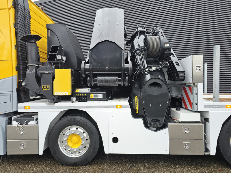 起重车 Volvo FH 540 8x4 / PALFINGER 165 TEC 7 + PJ300 / WINCH:图13 起重车 Volvo FH 540 8x4 / PALFINGER 165 TEC 7 + PJ300 / WINCH:图13