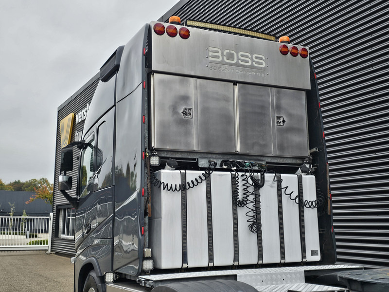 Volvo FH 540 8x4 / RETARDER / I PARK COOL / 90T - 卡车:图4 Volvo FH 540 8x4 / RETARDER / I PARK COOL / 90T - 卡车:图4