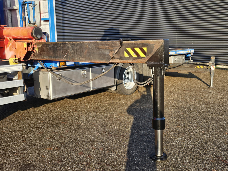 Volvo FM 410 6x2 / FASSI 42 t/m CRANE / KRAN - 起重车:图4 Volvo FM 410 6x2 / FASSI 42 t/m CRANE / KRAN - 起重车:图4