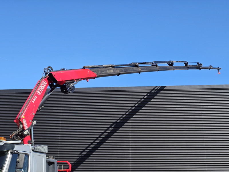 Volvo FM 460 8x4-4 / FASSI 36.5 t/m -8 x EXTENSION + WINCH - 栏板式/ 平板卡车, 起重车:图4 Volvo FM 460 8x4-4 / FASSI 36.5 t/m -8 x EXTENSION + WINCH - 栏板式/ 平板卡车, 起重车:图4