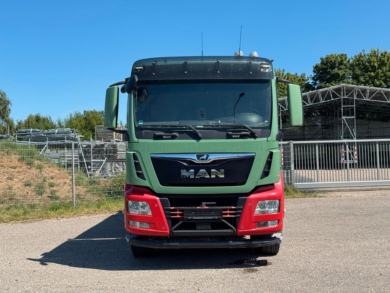 MAN 26.460 6x2 Meiller 3. Seitenkipper - 翻斗车:图5 MAN 26.460 6x2 Meiller 3. Seitenkipper - 翻斗车:图5