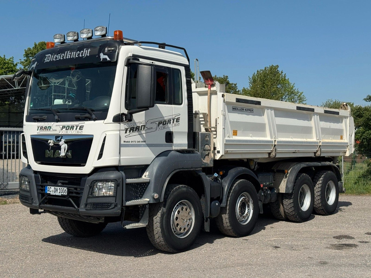 MAN 35.460 8x4 Meiller 3S. Kipper Bordmatik Retarder - 翻斗车:图4 MAN 35.460 8x4 Meiller 3S. Kipper Bordmatik Retarder - 翻斗车:图4
