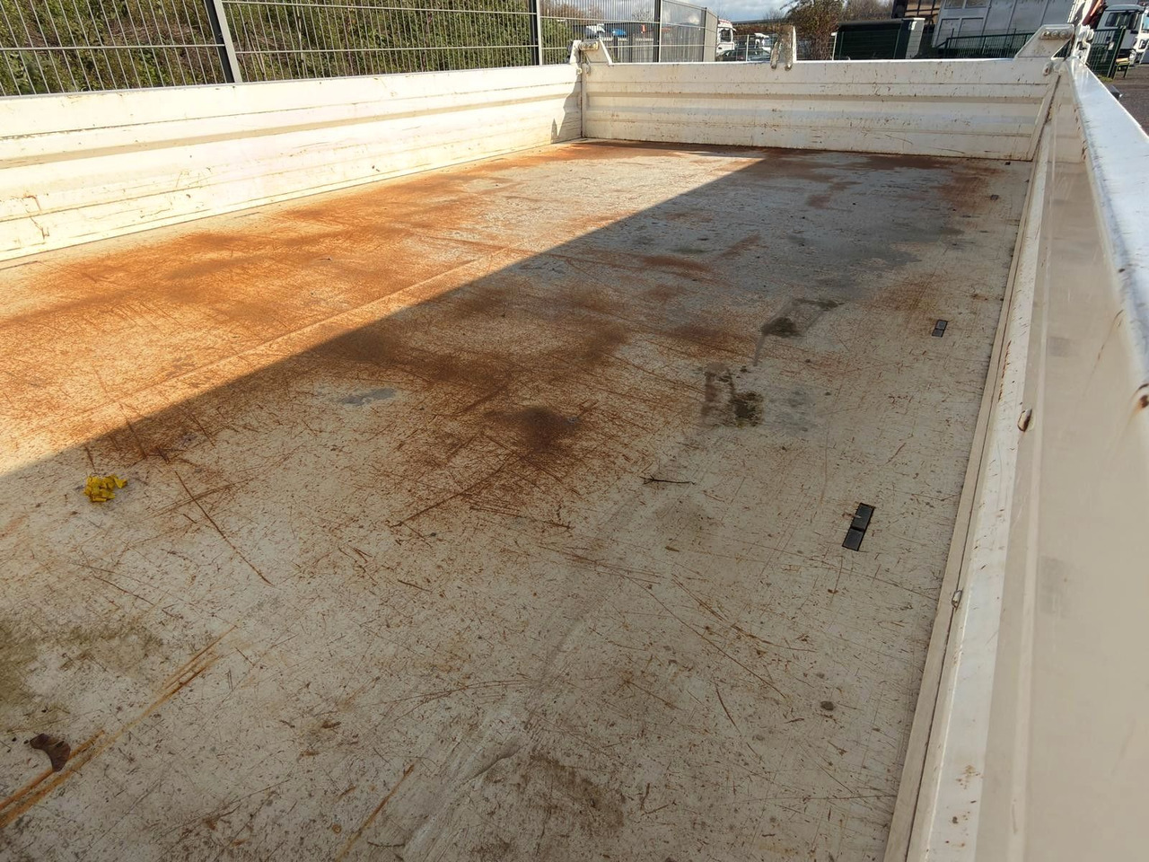 MAN 8.220 4x2 Meiller 3S. Kipper | TOP Zustand! - 翻斗货车:图4 MAN 8.220 4x2 Meiller 3S. Kipper | TOP Zustand! - 翻斗货车:图4