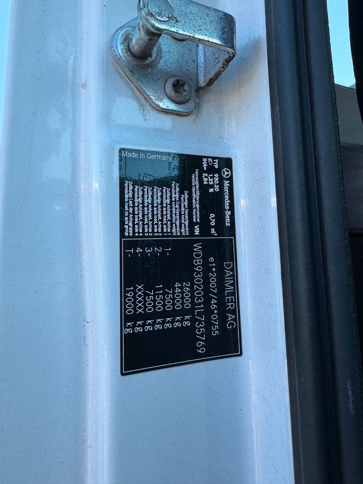 Mercedes-Benz 2546 6X2 Klima Meiller RK 20.65 - 吊钩升降车:图3 Mercedes-Benz 2546 6X2 Klima Meiller RK 20.65 - 吊钩升降车:图3