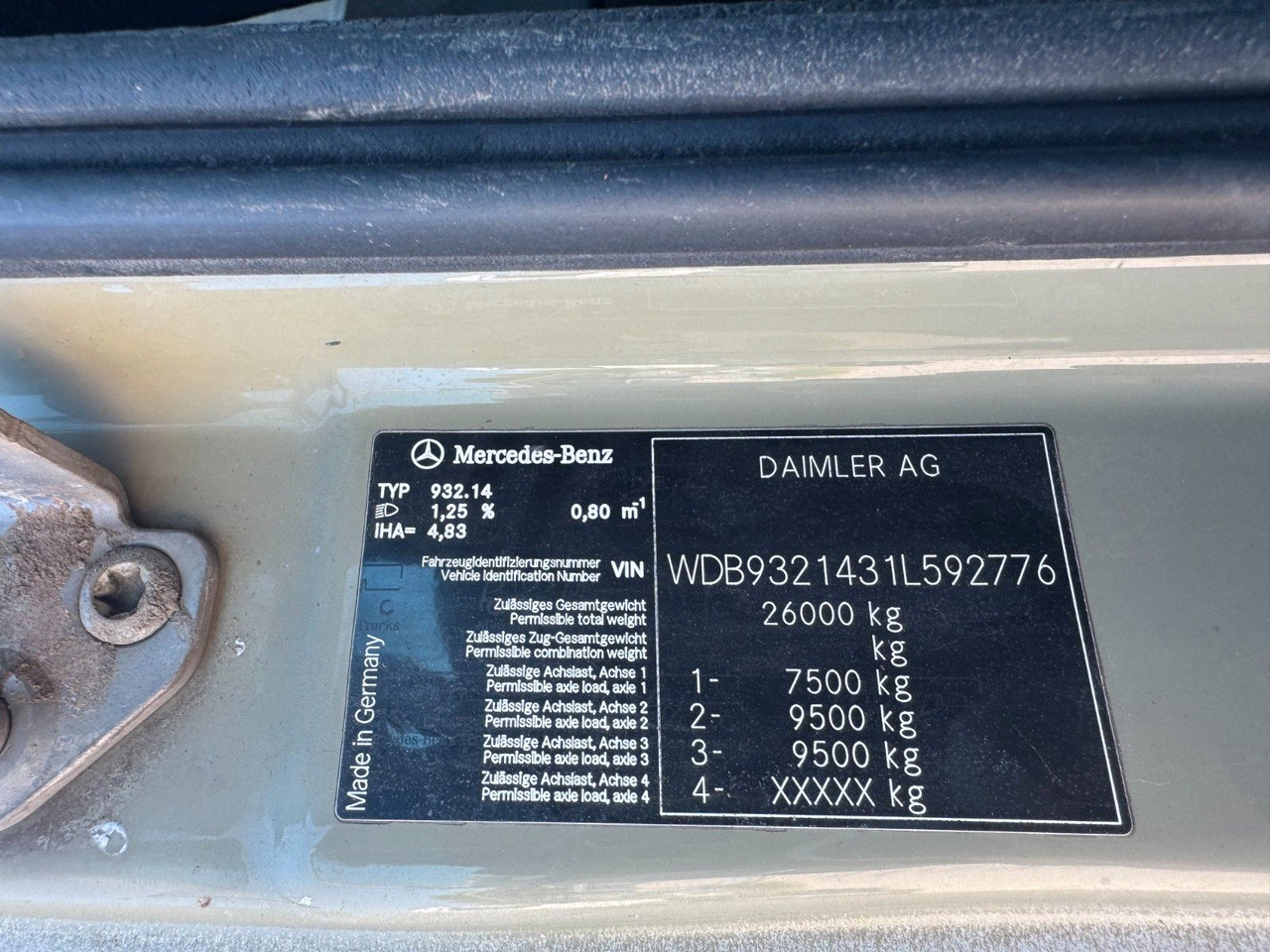 Mercedes-Benz 2644 6X4 VDL Abroller mit 3,90 Radstand Blatt BL - 吊钩升降车:图3 Mercedes-Benz 2644 6X4 VDL Abroller mit 3,90 Radstand Blatt BL - 吊钩升降车:图3