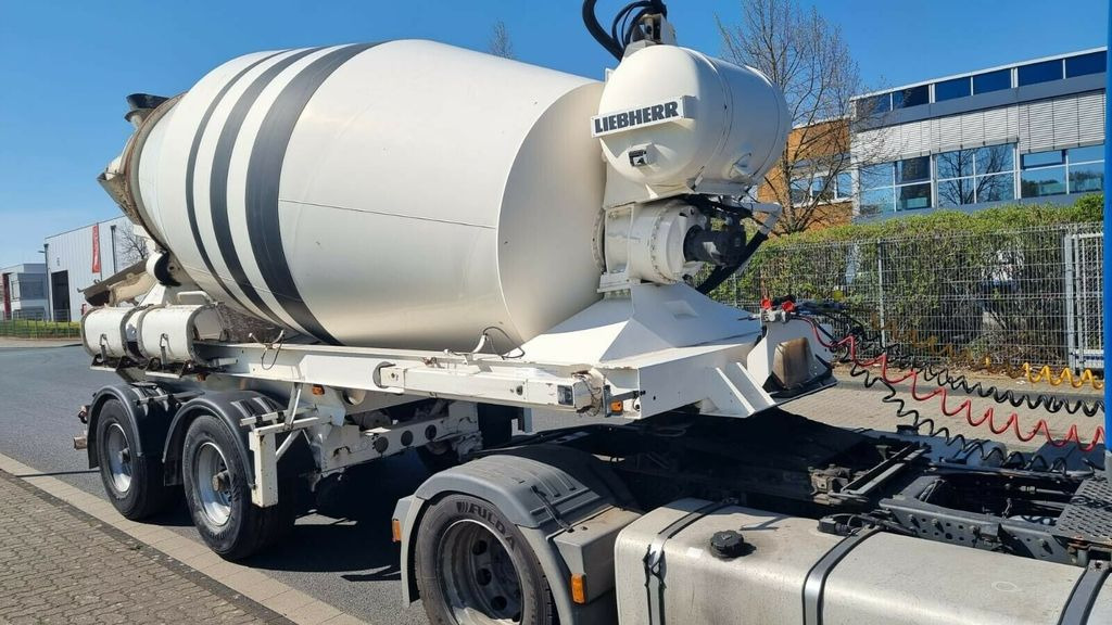 Müller-Mitteltal 2 Achs Betonmischauflieger Liebherr - 混凝土搅拌半拖车:图1 Müller-Mitteltal 2 Achs Betonmischauflieger Liebherr - 混凝土搅拌半拖车:图1