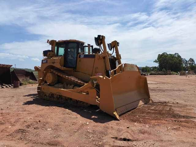 CAT D8T - 推土机:图1 CAT D8T - 推土机:图1