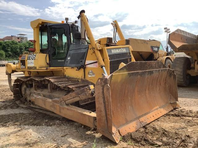Komatsu D85EX-15 - 推土机:图4 Komatsu D85EX-15 - 推土机:图4