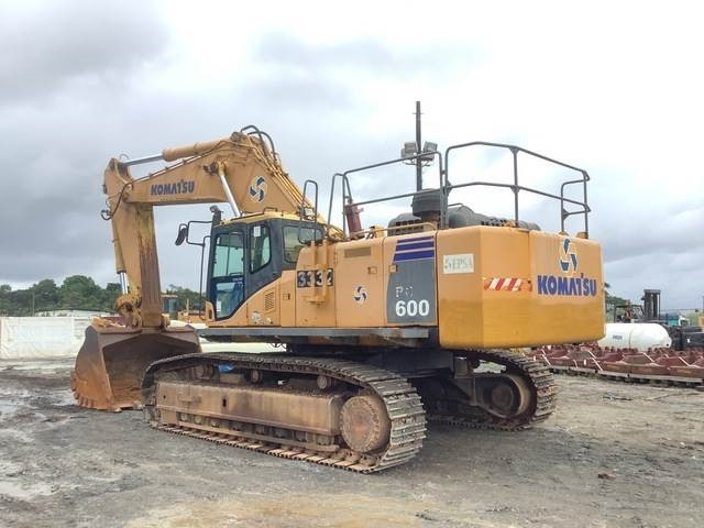 Komatsu PC600-8 - 履带式挖掘机:图2 Komatsu PC600-8 - 履带式挖掘机:图2