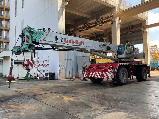 Link-Belt RTC8050-2 - 越野起重机:图1 Link-Belt RTC8050-2 - 越野起重机:图1