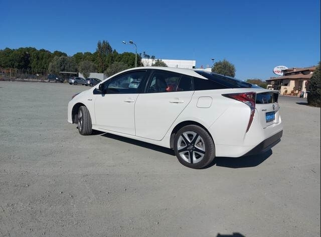 Toyota Prius Hybrid - 汽车:图2 Toyota Prius Hybrid - 汽车:图2