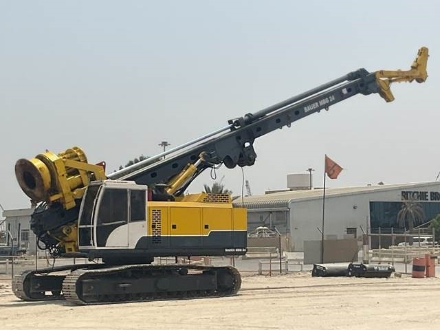 Bauer MBG24 - 钻机:图1 Bauer MBG24 - 钻机:图1