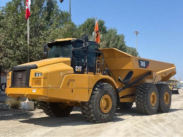 CAT 745 - 铰接式自卸车:图1 CAT 745 - 铰接式自卸车:图1