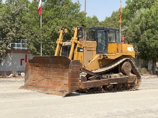CAT D9R - 推土机:图1 CAT D9R - 推土机:图1