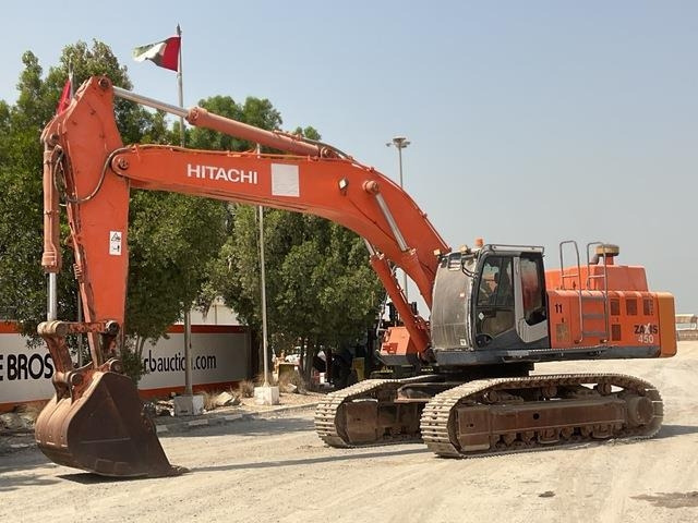 Hitachi ZX450-3F - 履带式挖掘机:图1 Hitachi ZX450-3F - 履带式挖掘机:图1