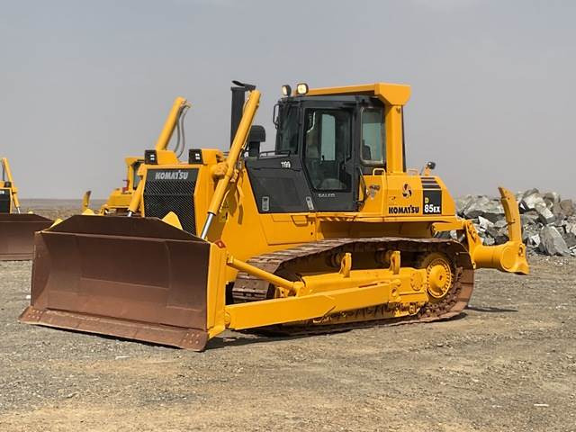 Komatsu D85EX-15 - 推土机:图1 Komatsu D85EX-15 - 推土机:图1
