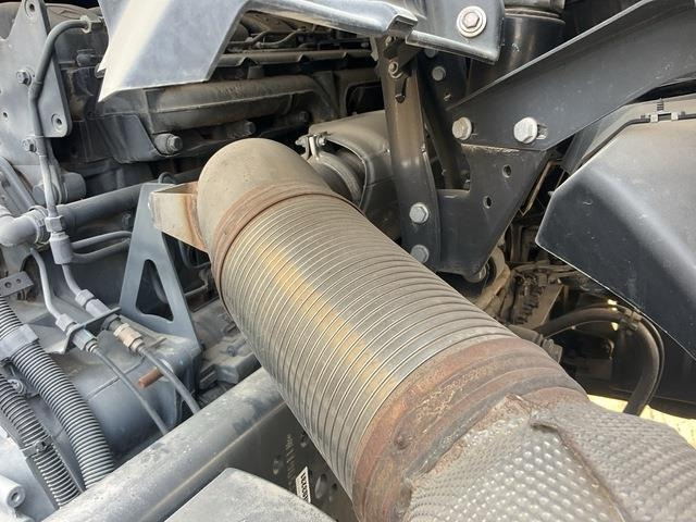 驾驶室底盘卡车 Mercedes-Benz Arocs 4240:图24 驾驶室底盘卡车 Mercedes-Benz Arocs 4240:图24