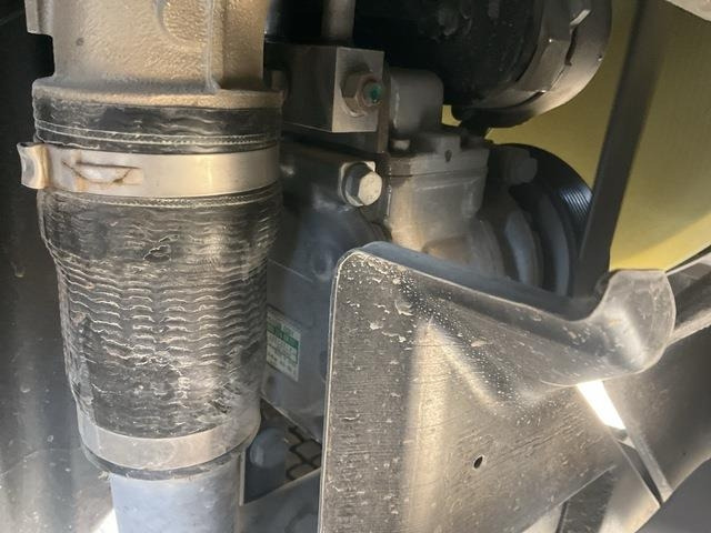 驾驶室底盘卡车 Mercedes-Benz Arocs 4240:图21 驾驶室底盘卡车 Mercedes-Benz Arocs 4240:图21