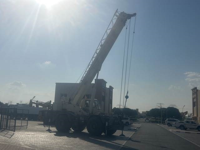 Terex RT555 - 越野起重机:图4 Terex RT555 - 越野起重机:图4