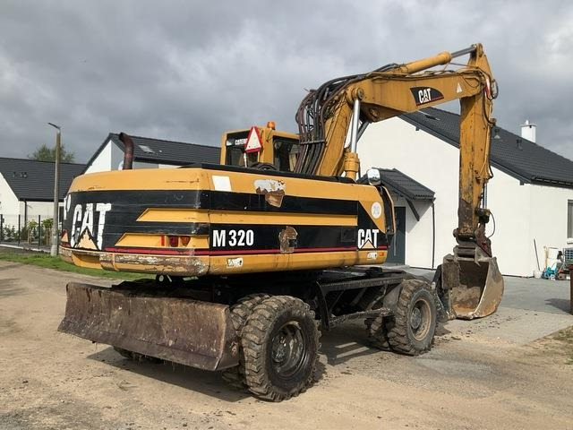 CAT M320 - 轮式挖掘机:图4 CAT M320 - 轮式挖掘机:图4