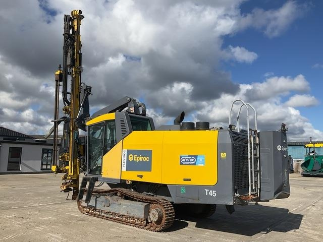 Atlas Copco Flexiroc T45-11SF - 钻机:图2 Atlas Copco Flexiroc T45-11SF - 钻机:图2