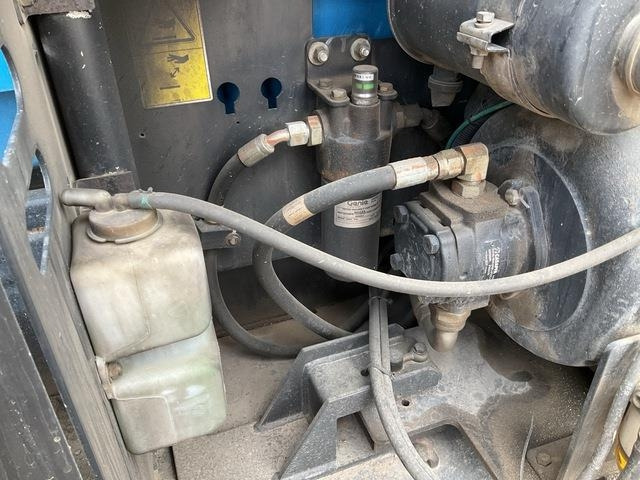 剪式升降机 Genie GS3369RT：图22