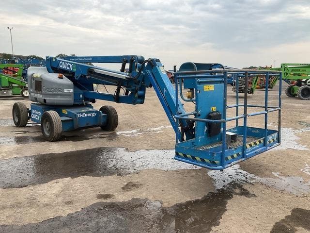 Genie Z45/25J - 铰接臂:图4 Genie Z45/25J - 铰接臂:图4