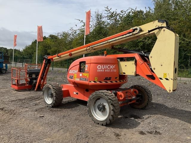 JLG 600AJ - 铰接臂:图2 JLG 600AJ - 铰接臂:图2